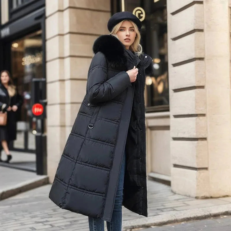 Loose-Fit Winter Parka with Fur-Trimmed Hood and Water-Repellent Finish